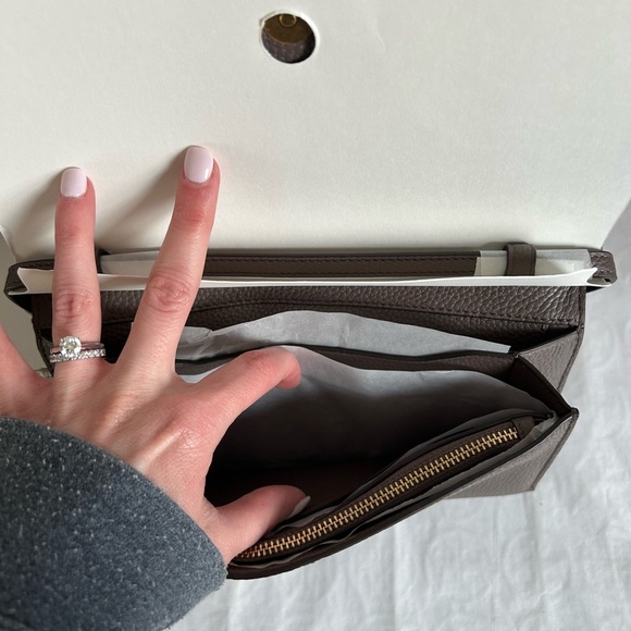 Tory Burch McGraw Wallet Crossbody Bag Silver Maple Gold Taupe Grey Gray - Picture 9 of 16